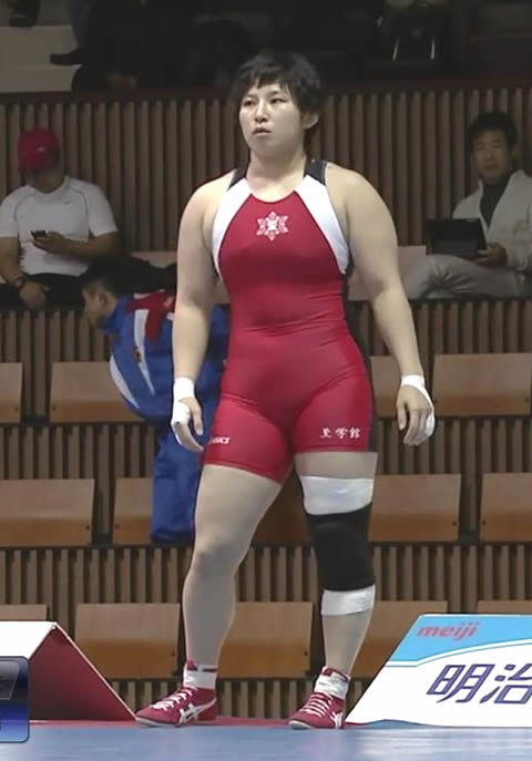 土性沙羅 ムチムチな筋肉